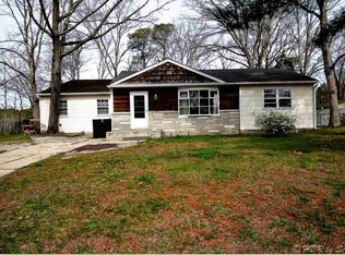 17 N Farr Ave, Egg Harbor Township, NJ 08234