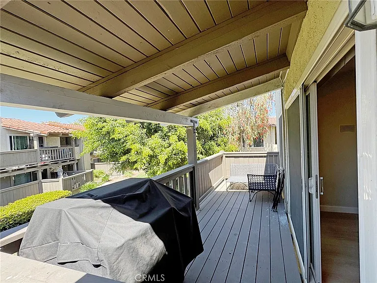 1345 Cabrillo Park Dr #E10 — Photo 11