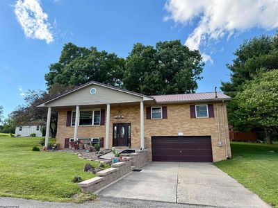 307 Meadow View Dr, Arthurdale, WV, 26520