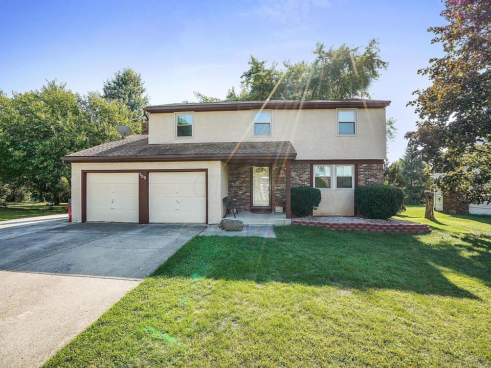 1st image of 309 Caro Ln