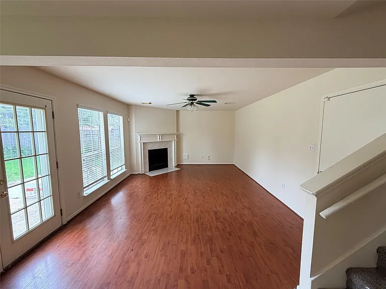 19406 Cactus Rose Dr — Photo 2
