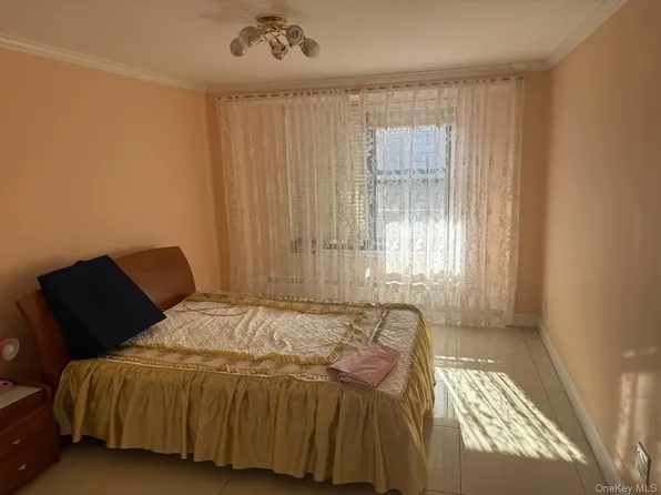 6145 98th Street #12G, Rego Park, NY 11374