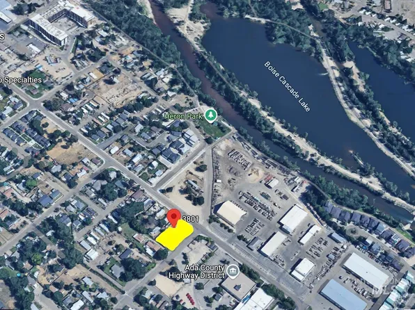 3799 N Adams St, Garden City, ID 83714