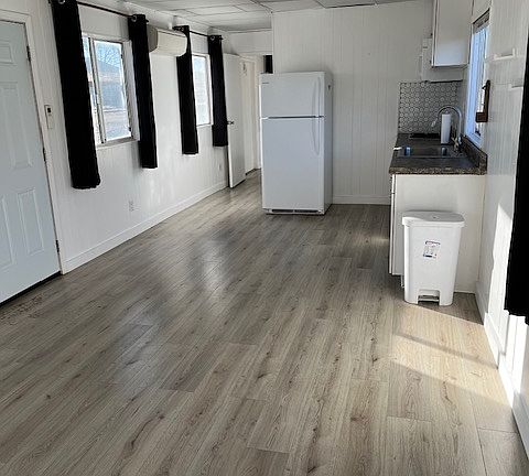 5th image of 25480 Craig Ave