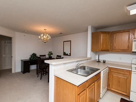 5th image of 3128 Alexander Pl Unit 3128