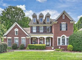 10124 Devonshire Dr, Huntersville, NC 28078