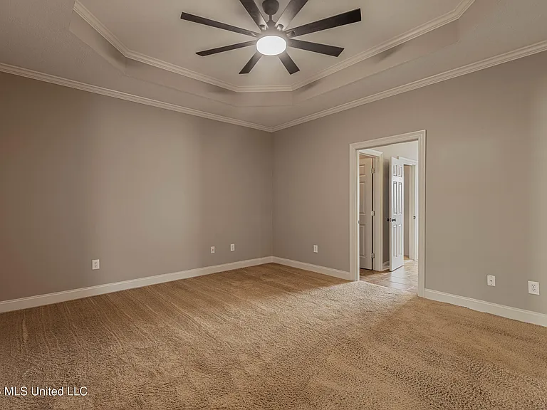101 Sara Fox Dr — Photo 12