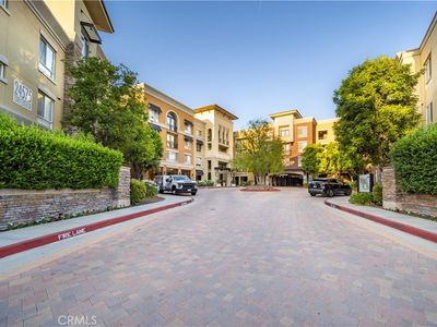 24545 Town Center Dr APT 5201, Santa Clarita, CA, 91355