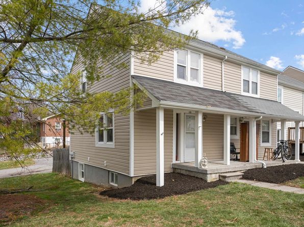 129 Lucas Dr, Blacksburg, VA 24060