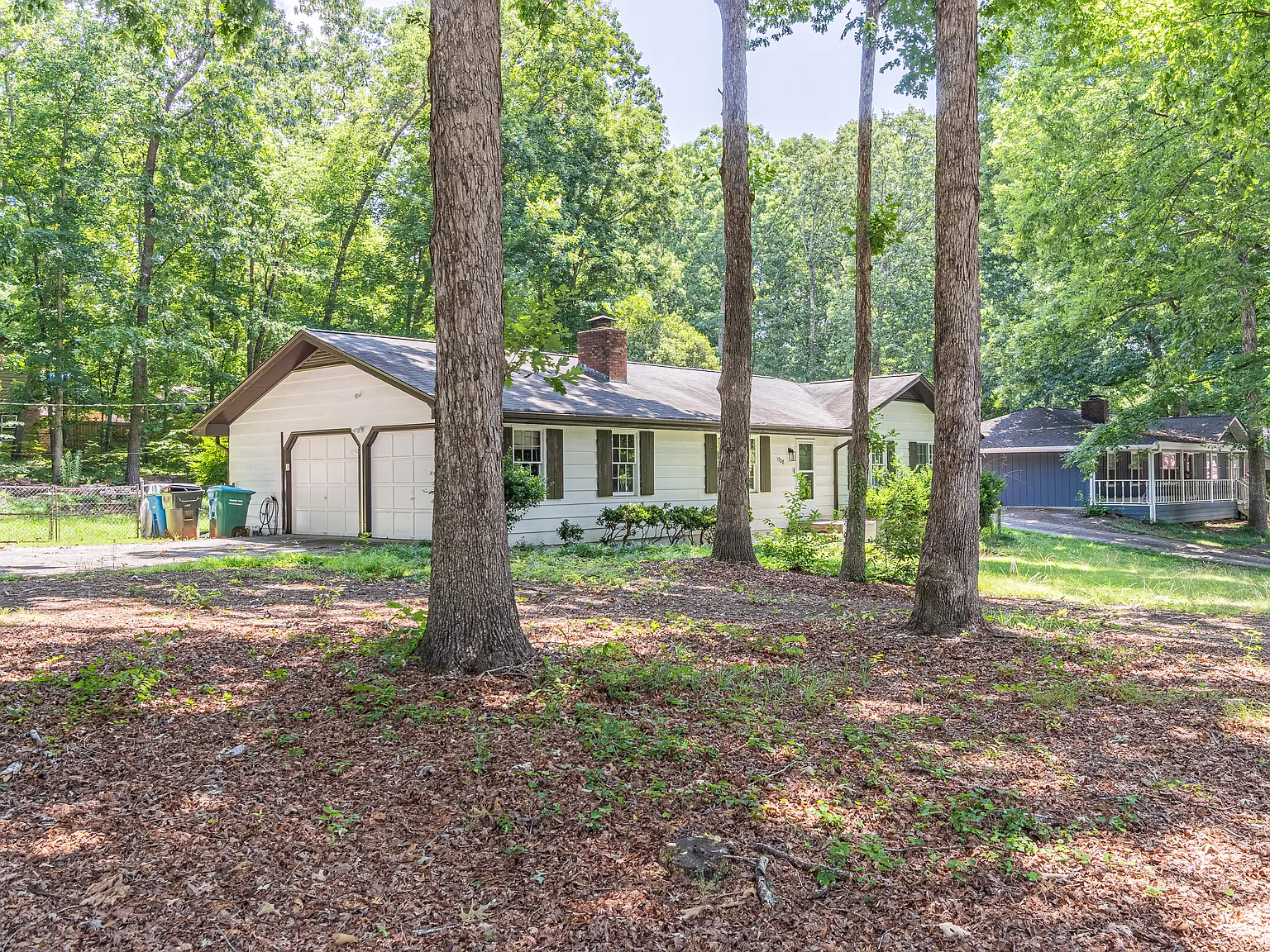 3 bed, 1410 sqft, $2,200 — Photo 4
