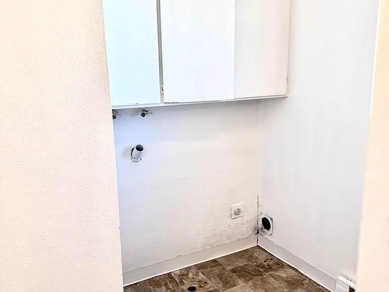 1315 SW G St — Photo 11
