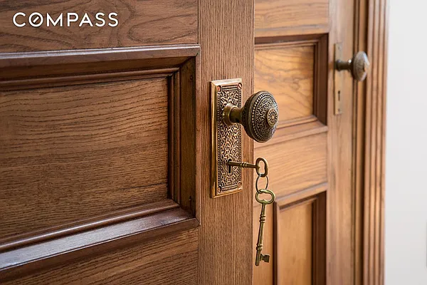 Sold by Compass | media 41