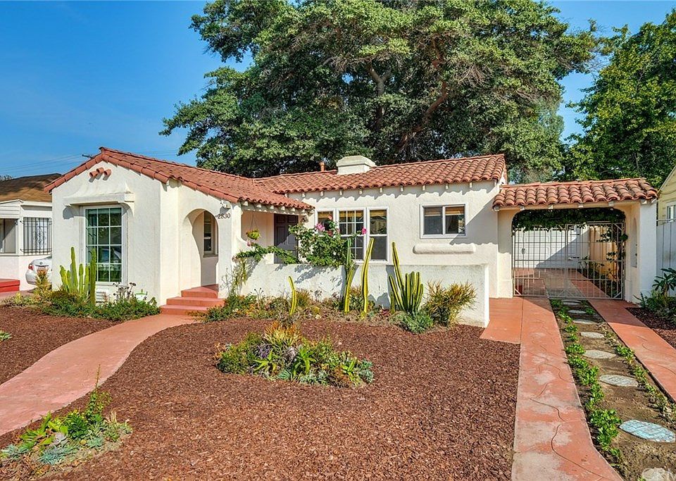 1st image of 2830 Fashion Ave