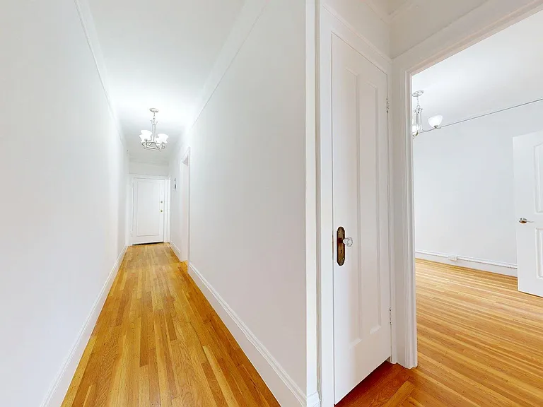 1053 Bush St #12 — Photo 5