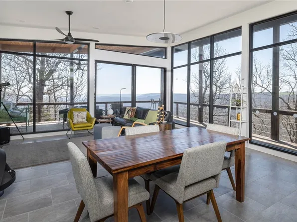 1100 Nc #2660, Compton, AR 72624