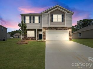 300 Wheatfield Rd, Fletcher, NC 28732