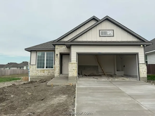 10617 Burgundy Berry Way, College Station, TX 77845