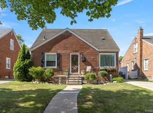 14871 Angelique Ave, Allen Park, MI 48101