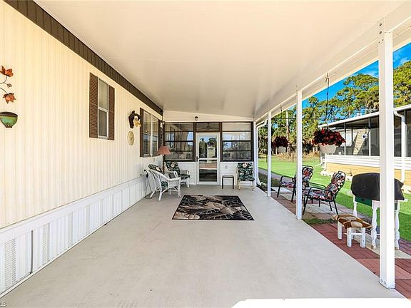 3rd image of 27570 Hoenie DR