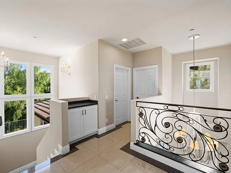 7370 Chantilly Ln — Photo 21