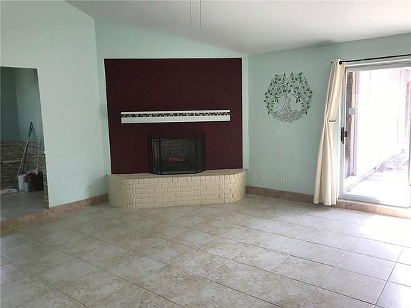 4th image of 1814 Caldwell Dr