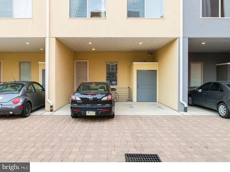 1215 Noble St #3 — Photo 30