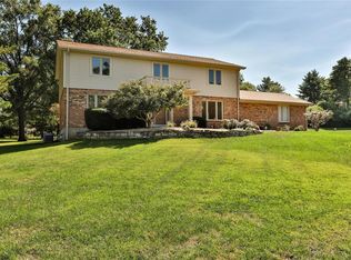 118 Petite Royale Ct, Saint Louis, MO 63141