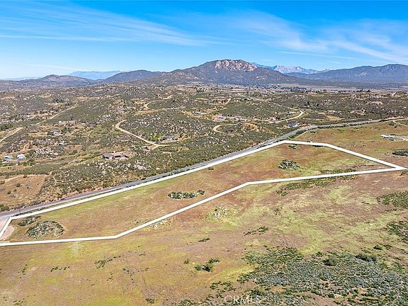 4th image of 1 Sorensen Rd #1