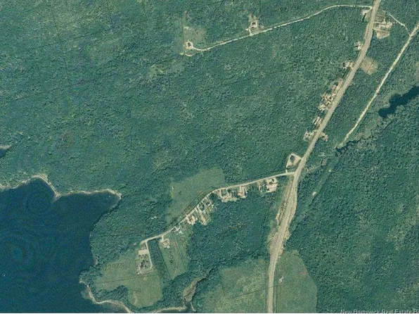 6 Roys Ln, Pennfield, NB E5H 1R6