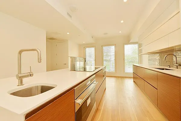 Rented by Compass | media 14