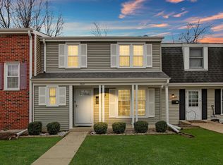 7612 Manchester Mnr, Hanover Park, IL 60133