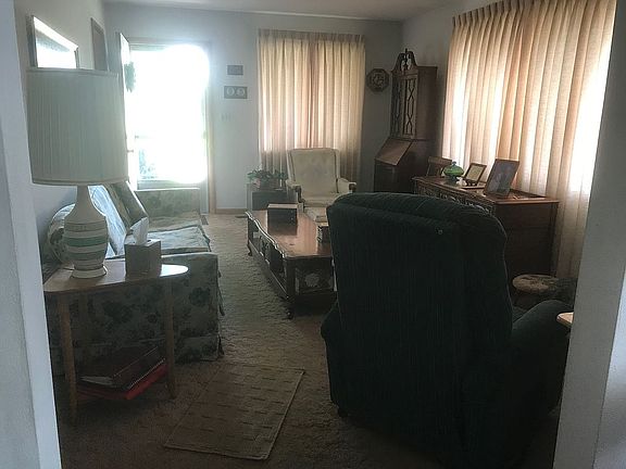 4th image of 523 Ford St