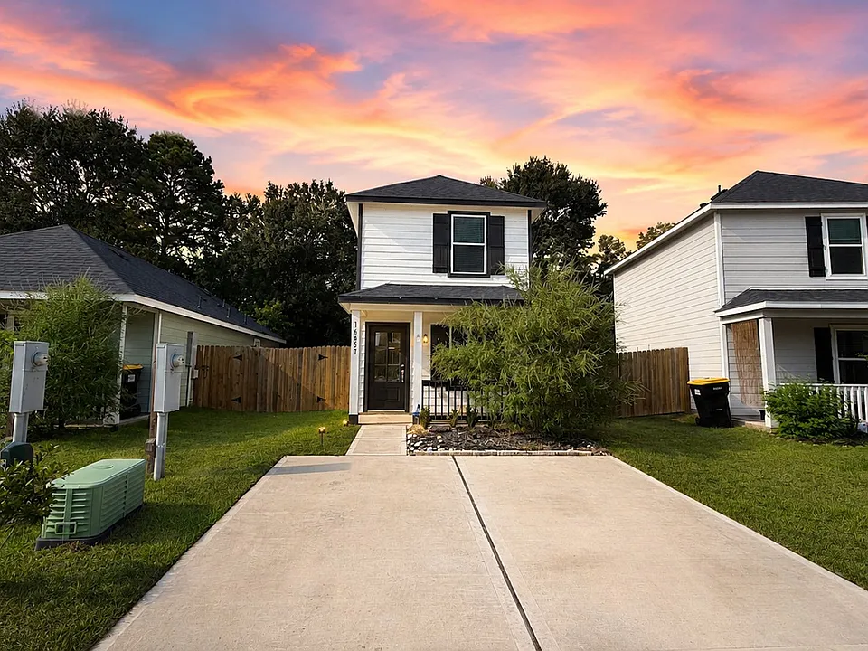 16451 Jasmine Marie Pl