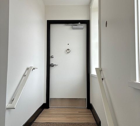 5th image of 37 McCollum St #2