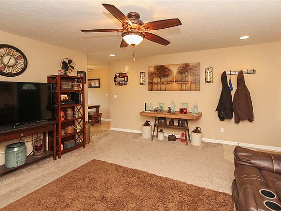 5th image of 806 Allendale Dr