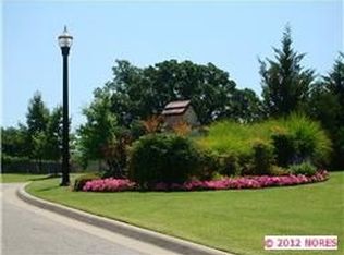 10702 S Nandina Ct, Jenks, OK 74037
