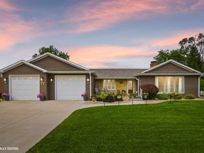 902 W Summit St, Maquoketa, IA, 52060