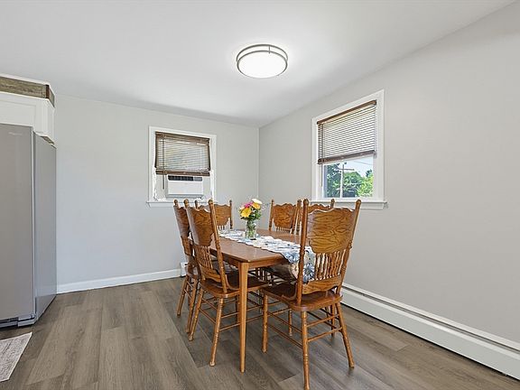 5th image of 5 Rainville Ave