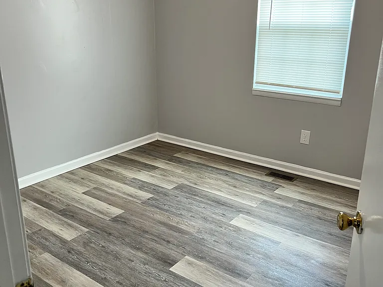 1394 Dunavin Dr #9 — Photo 7