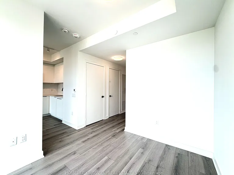 1185 Dupont St #2105 — Photo 7