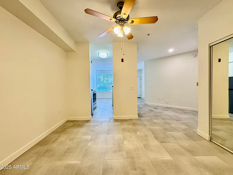 1701 E Colter St #110 — Photo 12