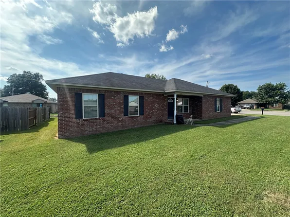1527 E 11th Cv, Russellville, AR 72802