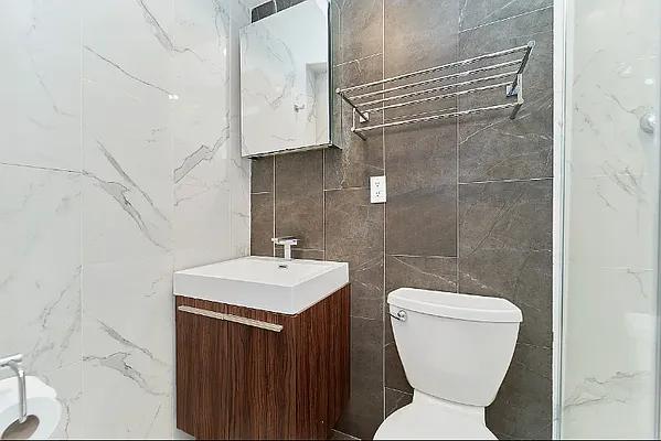 Rented by Living New York | media 8