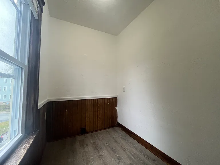 38 Esther St #1 — Photo 9