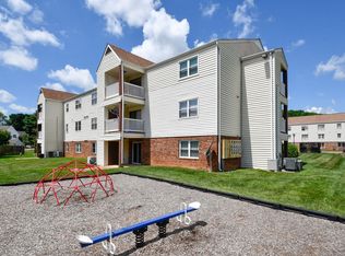 102 Chesterfield Ln APT 201, Stafford, VA 22556