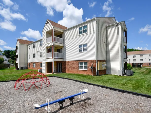 102 Chesterfield Ln APT 201, Stafford, VA 22556