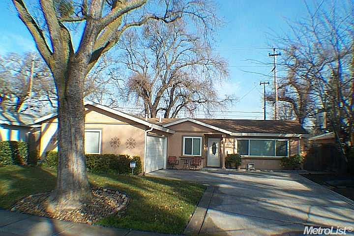 1st image of 529 Paloma Ave