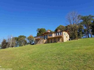 4638 Hurston Rd, Pulaski, VA 24301