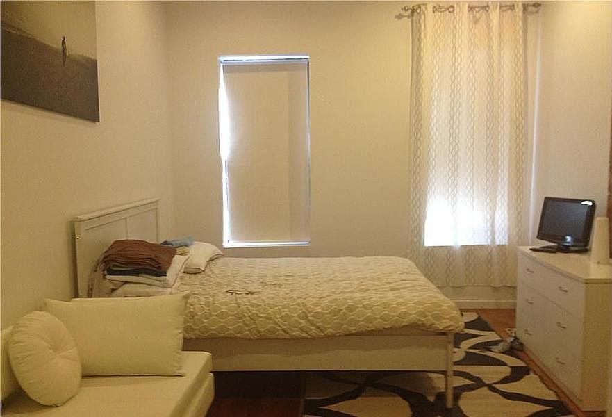 1st image of 319 W 35th St APT 4W