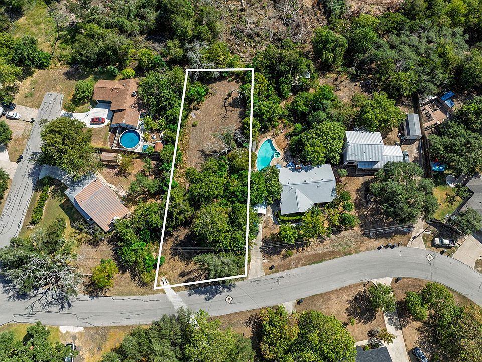 1st image of 2202 Emerald Isle Dr